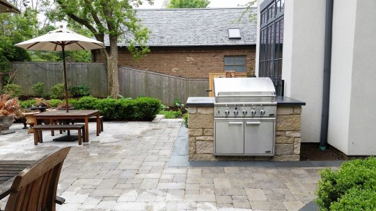 outdoor-kitchen-building-company
